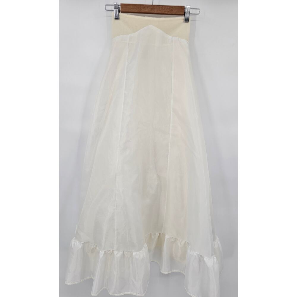 Vintage Under Cover Women's Size 5 White Petticoat Slight Fullness Skirt